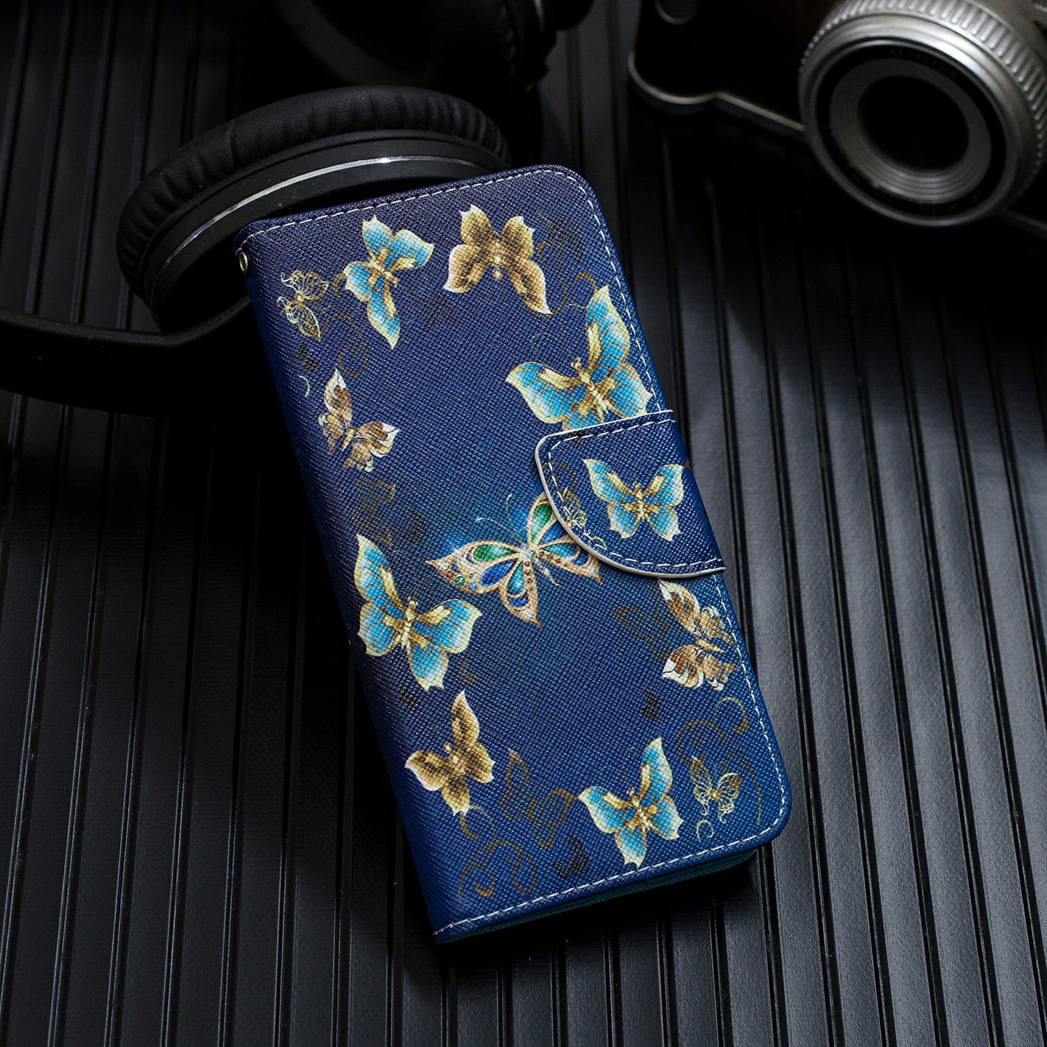 Cross Texture Pattern Printing Leather Wallet Phone Casing for Samsung Galaxy S20 Plus - Butterflies