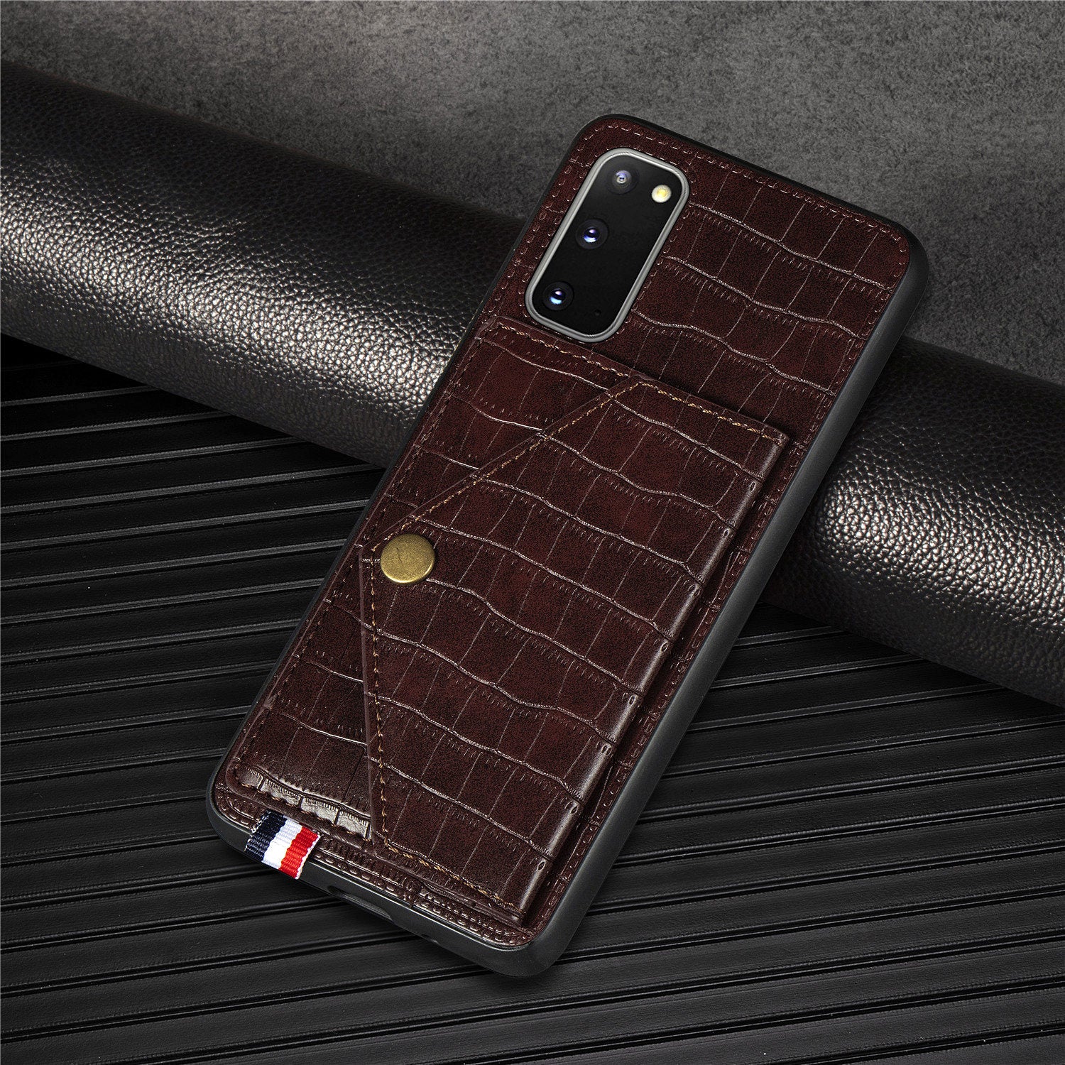 Crocodile Surface with Kickstand Cell Phone Case for Samsung Galaxy S20 4G/S20 5G - Brown