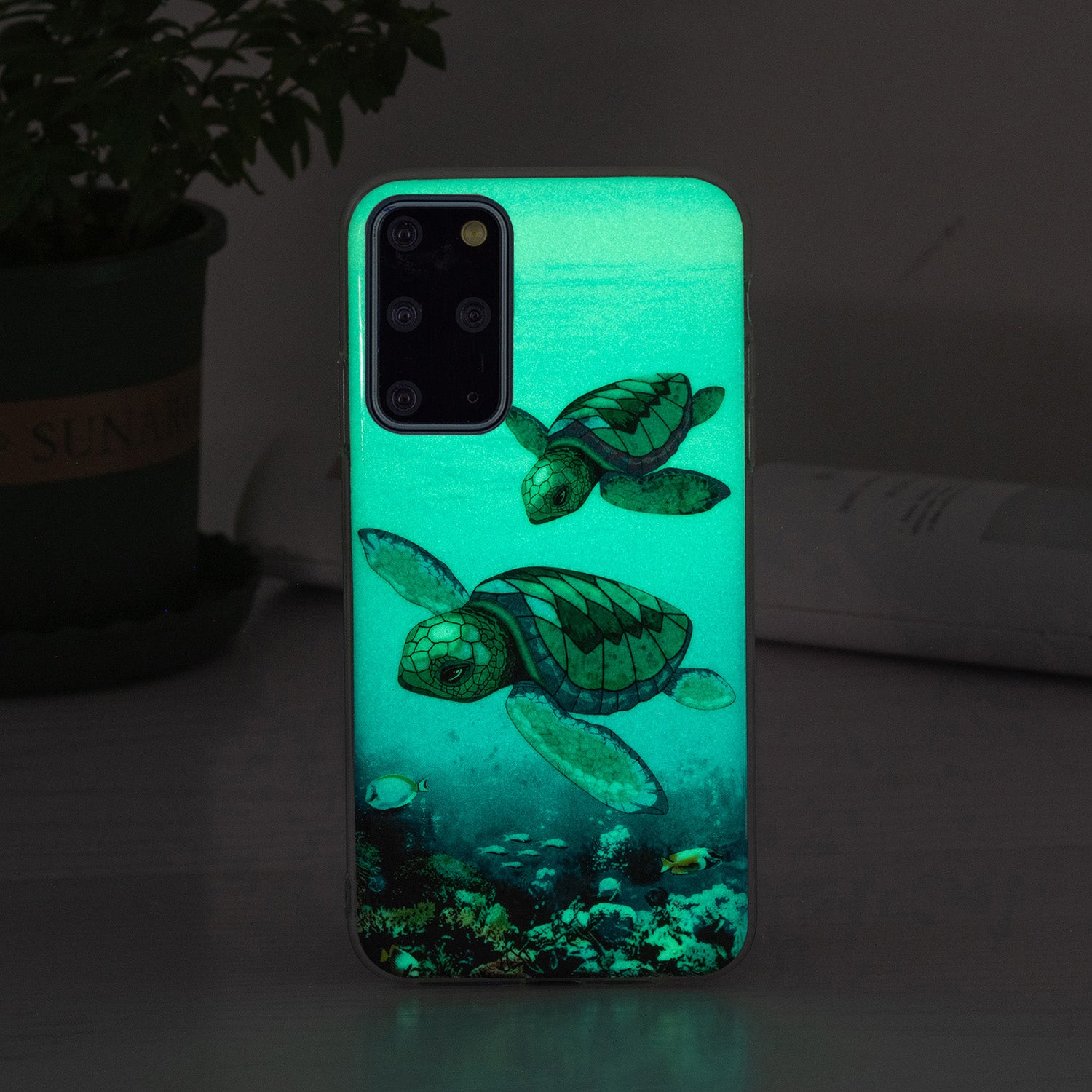 Noctilucent Lightweight Slim Stylish Soft TPU Glow in The Dark Cover Shockproof Cell Phone Case for Samsung Galaxy S20 Plus 4G/5G - Turtle