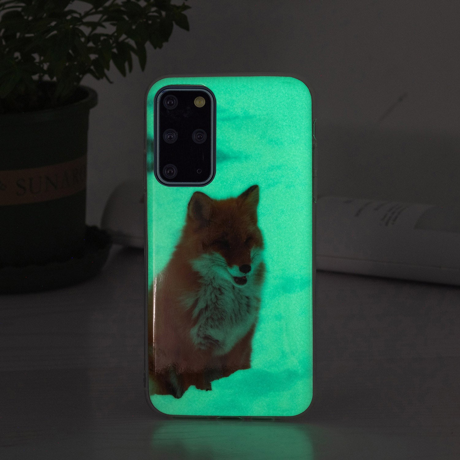 Noctilucent Lightweight Slim Stylish Soft TPU Glow in The Dark Cover Shockproof Cell Phone Case for Samsung Galaxy S20 Plus 4G/5G - Fox