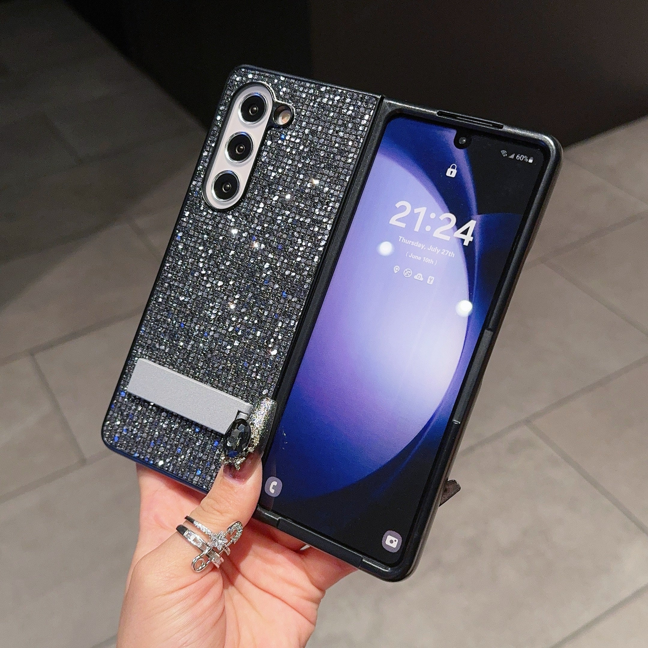 For Samsung Galaxy Z Fold6 5G Case Rhinestone Decor PU Leather Coated PC Phone Cover with Kickstand - Black  /  Grey