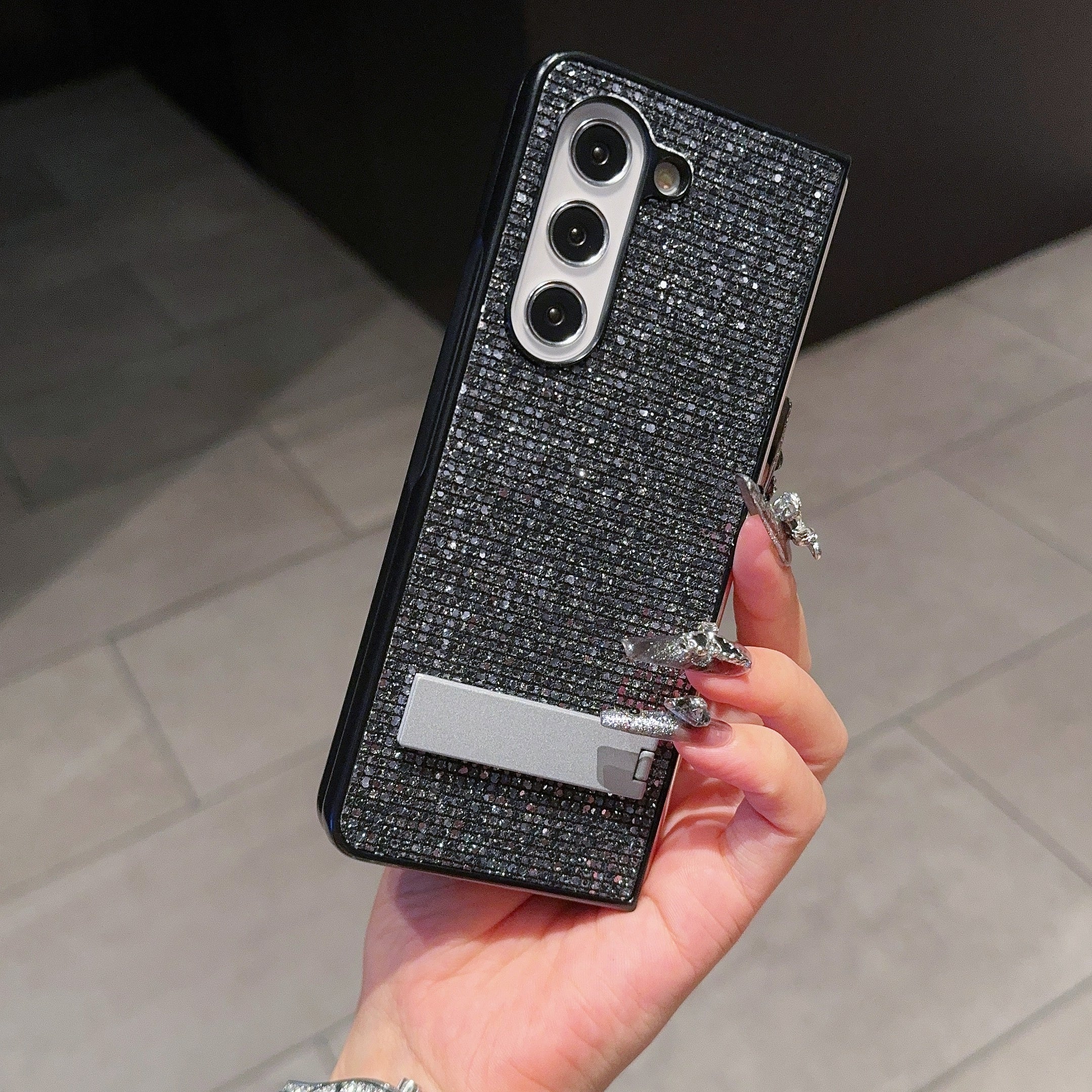 For Samsung Galaxy Z Fold6 5G Case Rhinestone Decor PU Leather Coated PC Phone Cover with Kickstand - Black  /  Grey