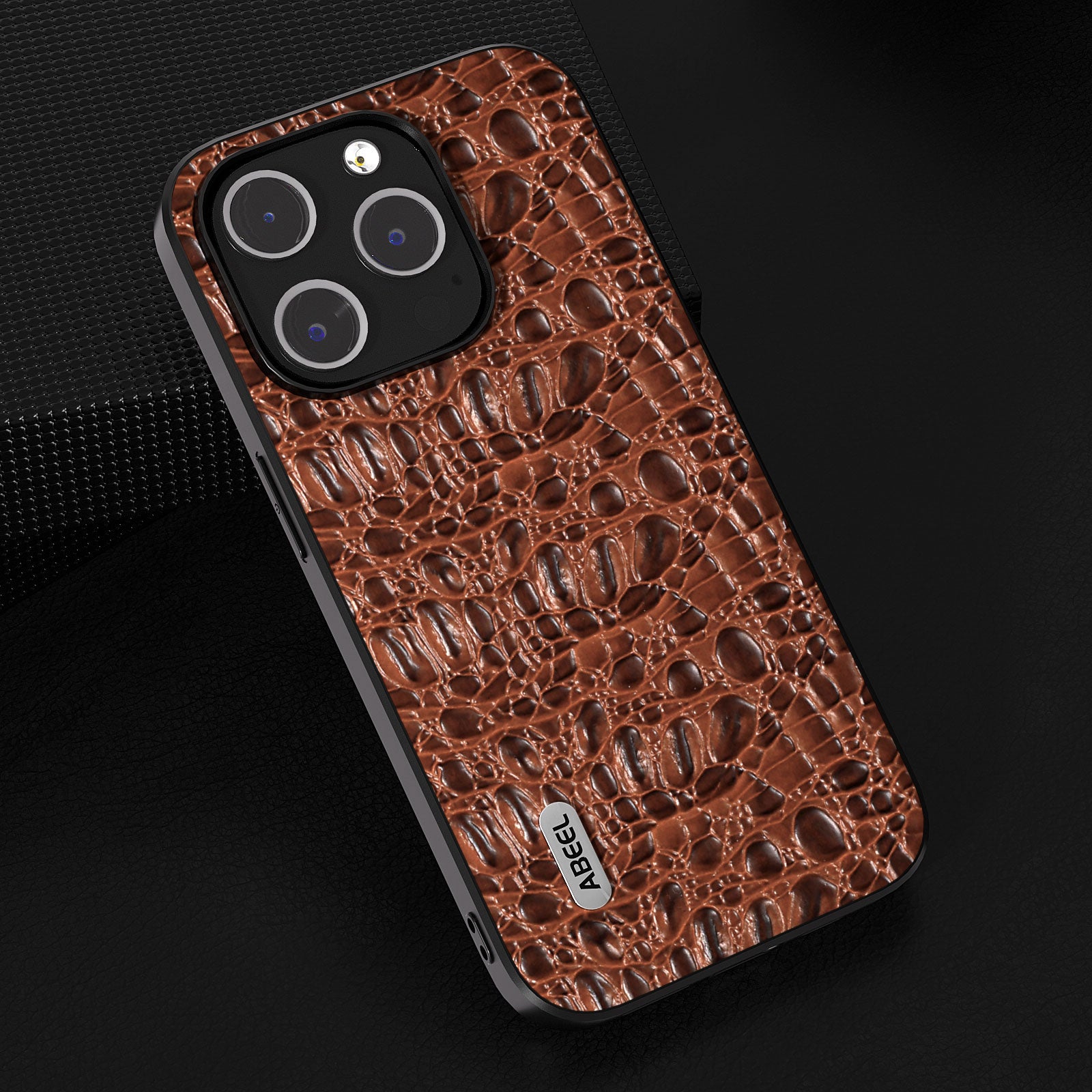 Uniqkart For iPhone 15 Pro Impact-Resistant Phone Case Genuine Cow Leather+PC+TPU Textured Cover - Brown
