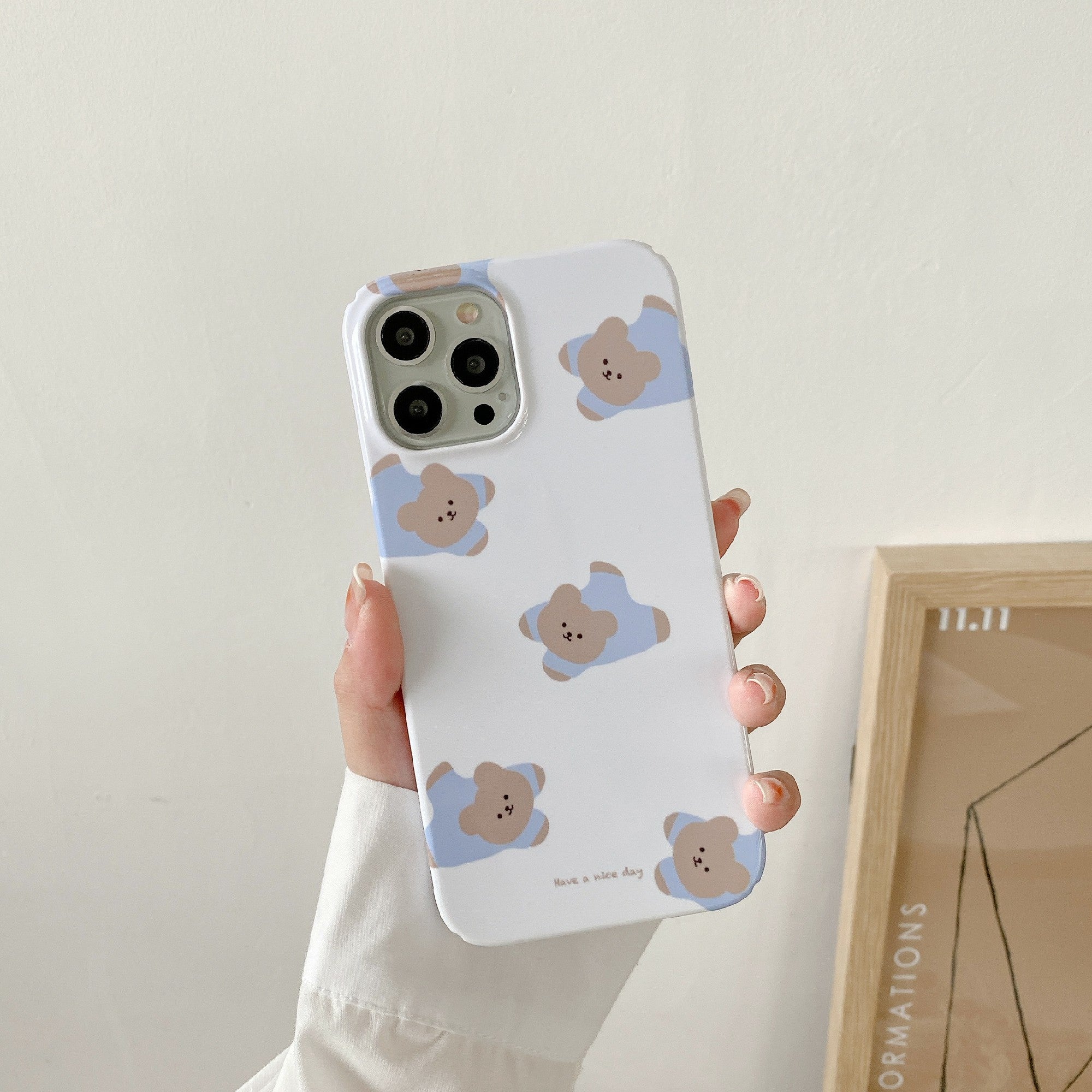 Uniqkart for iPhone 12 Pro Max 6.7 inch Hard PC Phone Case Pattern Printing Protective Glossy Phone Shell - Bears