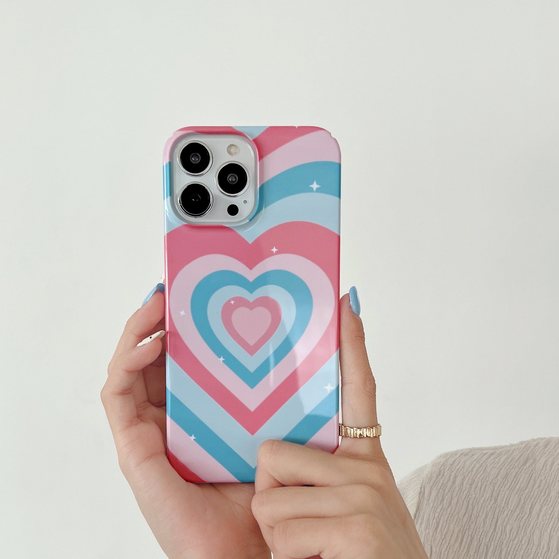 Uniqkart for iPhone 12 Pro Max 6.7 inch Hard PC Phone Case Pattern Printing Protective Glossy Phone Shell - Pink Blue Heart