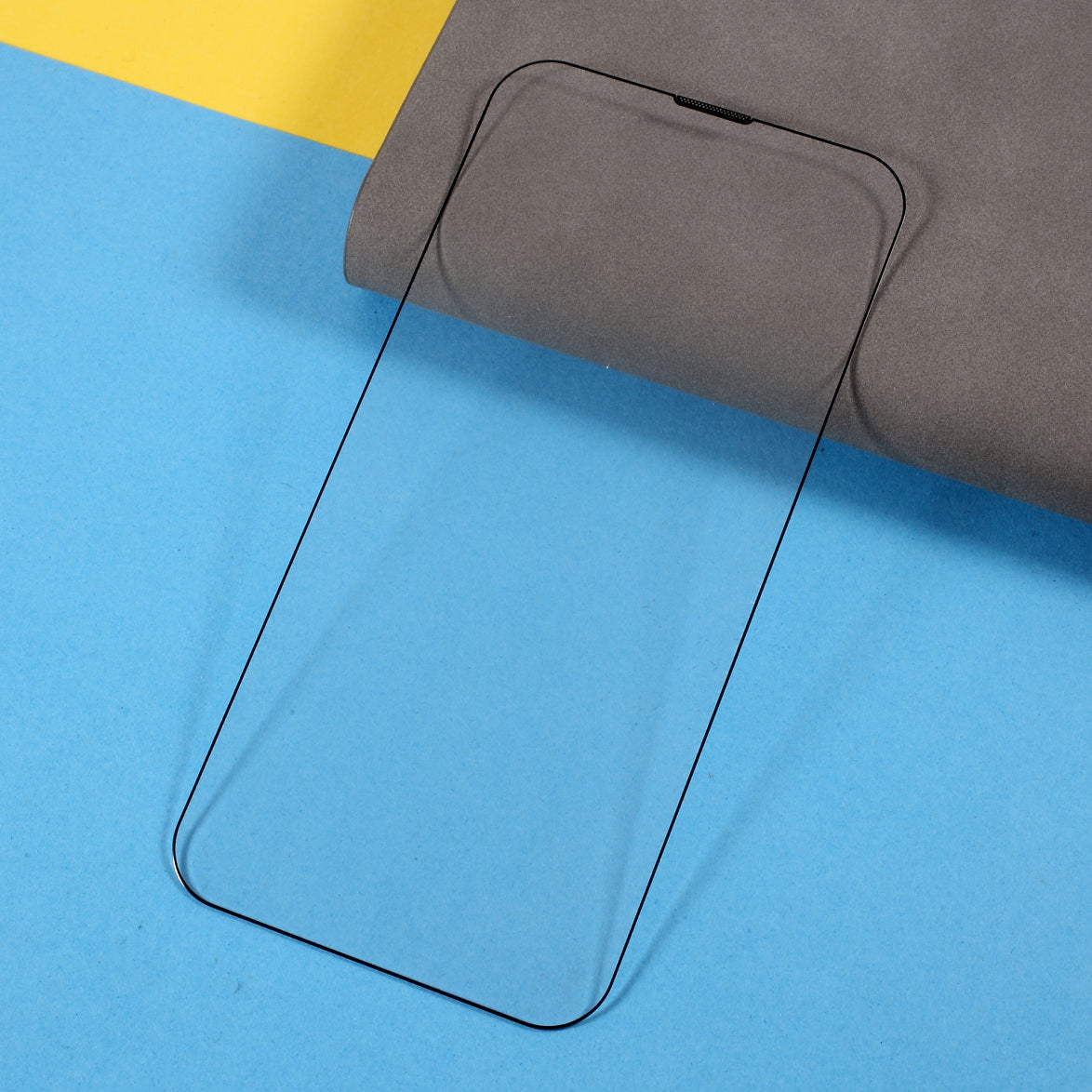 Uniqkart for iPhone 15 Pro Dust-proof Screen Protector Full Cover High Aluminium-silicon Glass Silk Printing Film