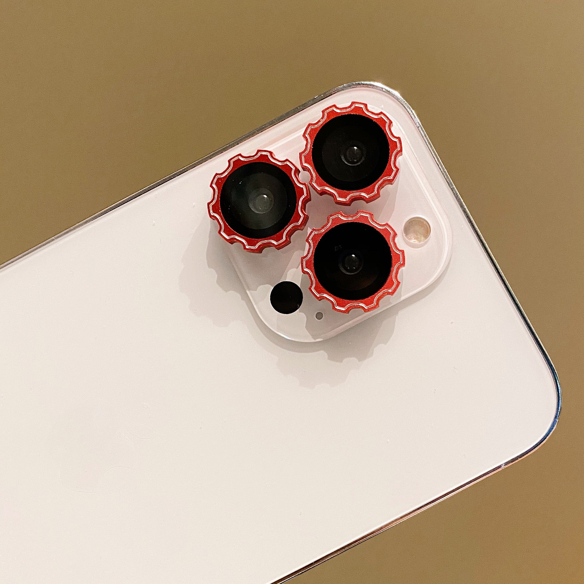 Uniqkart For iPhone 14 Pro / 14 Pro Max Camera Lens Protector Screw Cap Design Tempered Glass Ring Lens Cover Film - Red