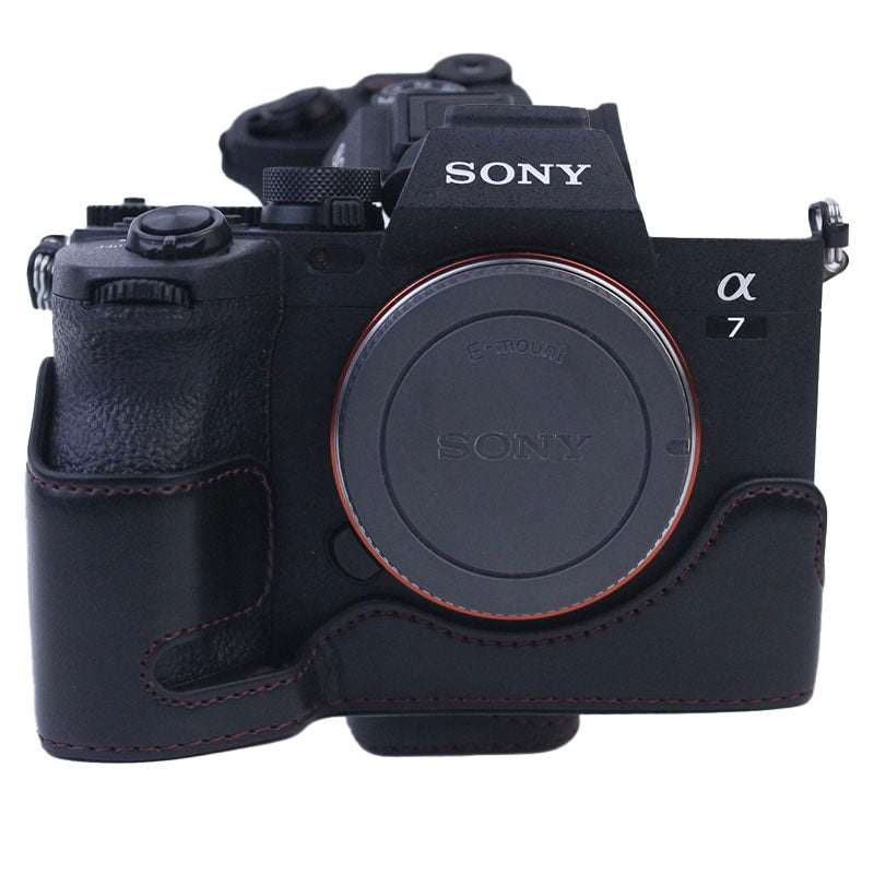 PU Leather Camera Bottom Case Protective Half Body Cover for Sony A7M4 / A1 / A7S III / A7S3 / A7R5 Camera - Black