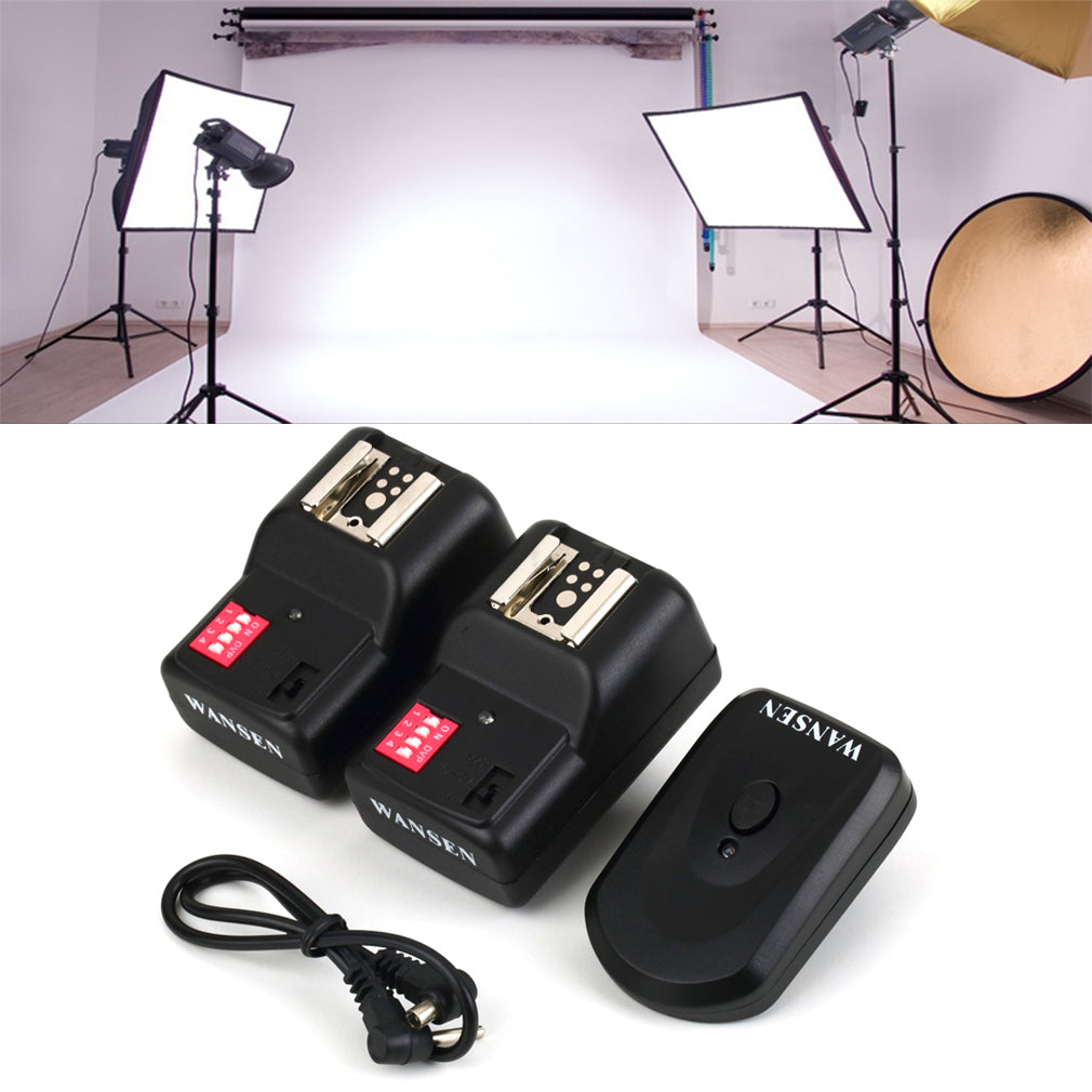 Wireless 4 Channels Practical Flash Trigger Transmitter with 2 Receivers